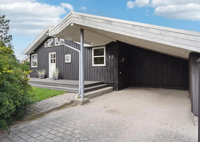Skansegardsvej Semesterbostad *
